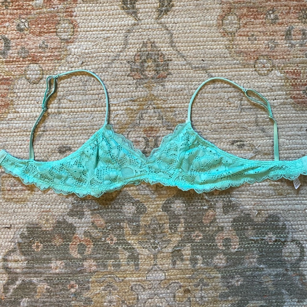 Lace brallete